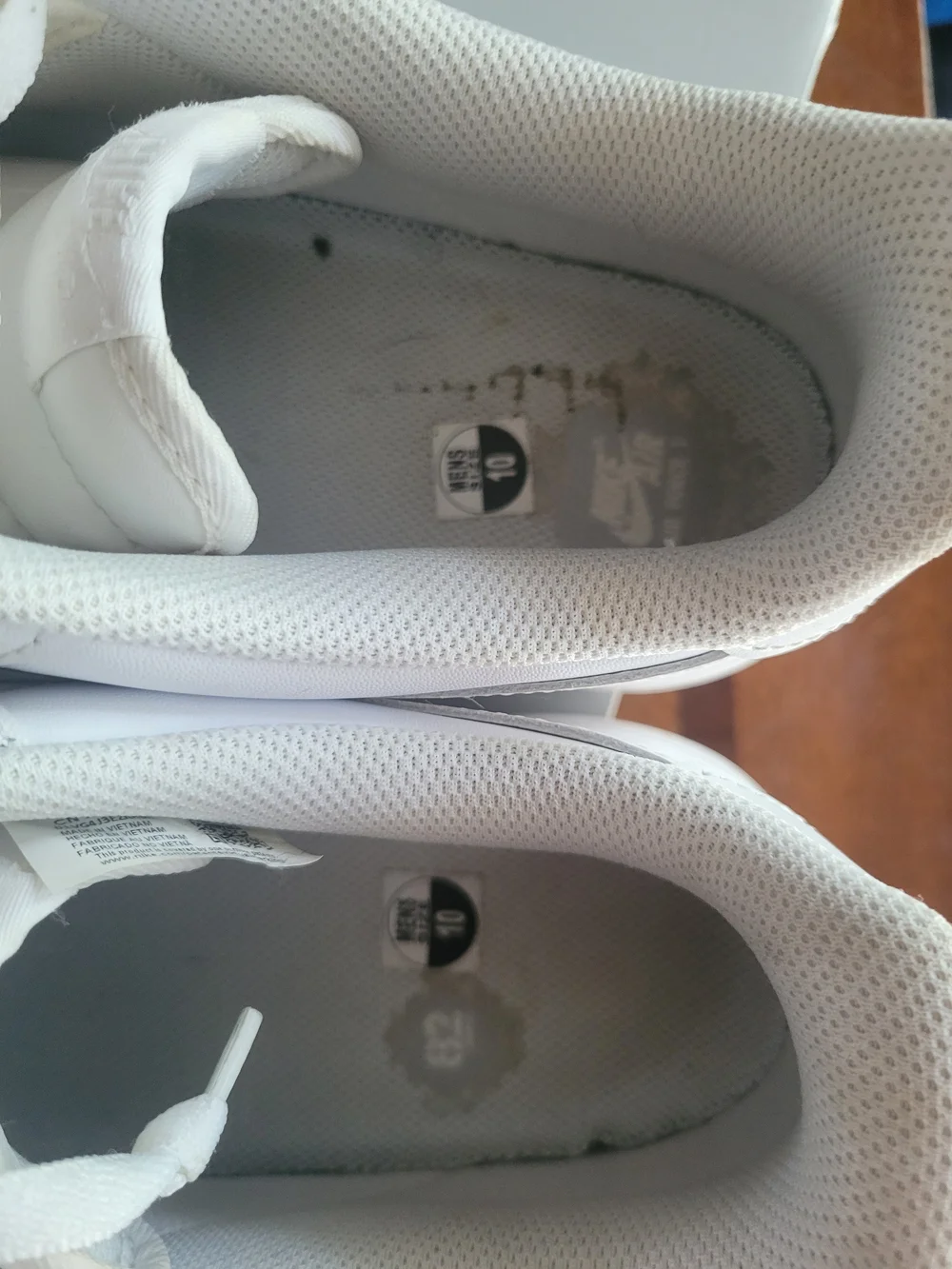 Nike White Men’s Air Force 1 Low Athletic Shoes Size 10
